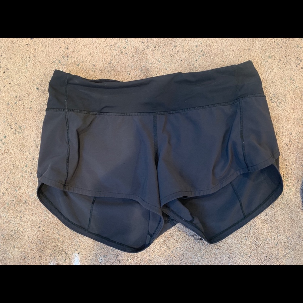 Lululemon speed up short size 4